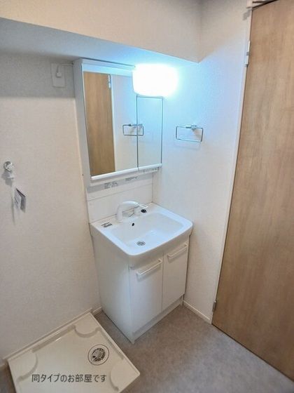 �y���ʏ��z�@