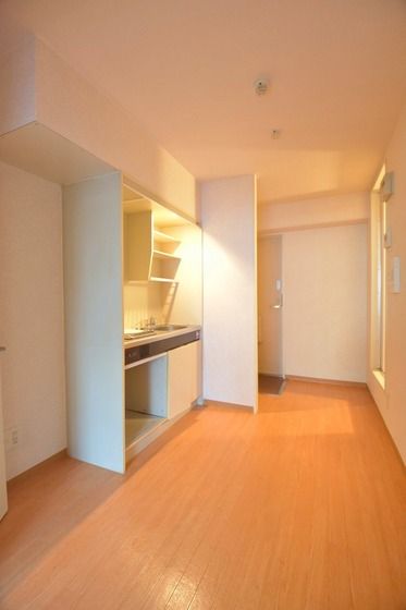 �y���̑������E�X�y�[�X�z�@