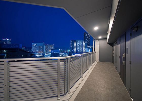 �y���]�z�@