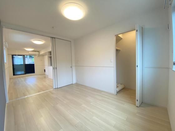 �y���[�z�@