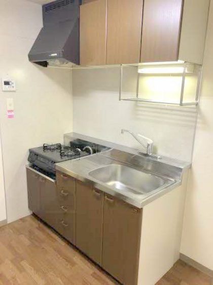 �y�L�b�`���z�@�ʐ^�͓��^�C�v�̕ʎ��̂��̂ł��B���n�����D��ł��肢���܂��B