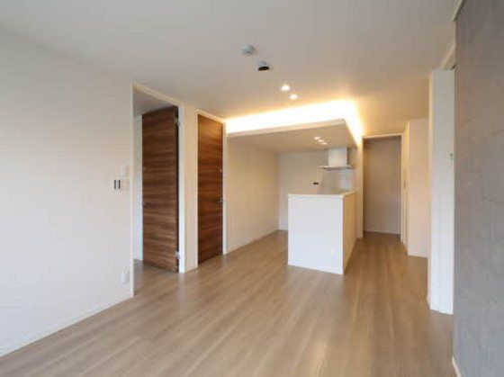 �y���̑������E�X�y�[�X�z�@