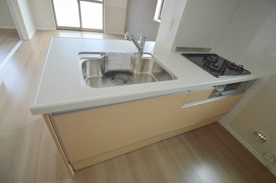 �y�L�b�`���z�@