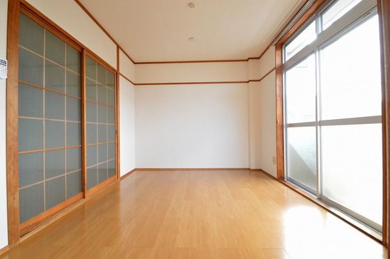 �y���̑������E�X�y�[�X�z�@