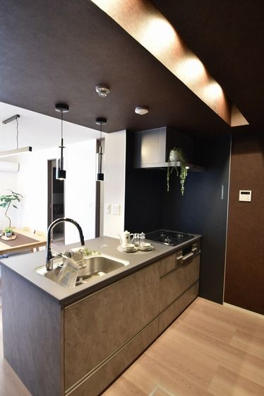 �y�L�b�`���z�@