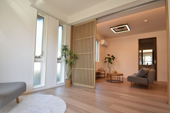 �y���̑������E�X�y�[�X�z�@