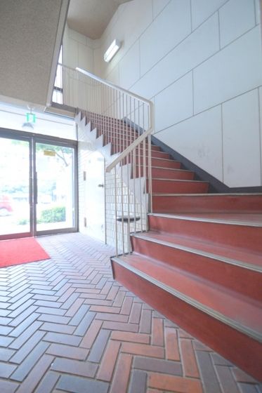 �G���g�����X