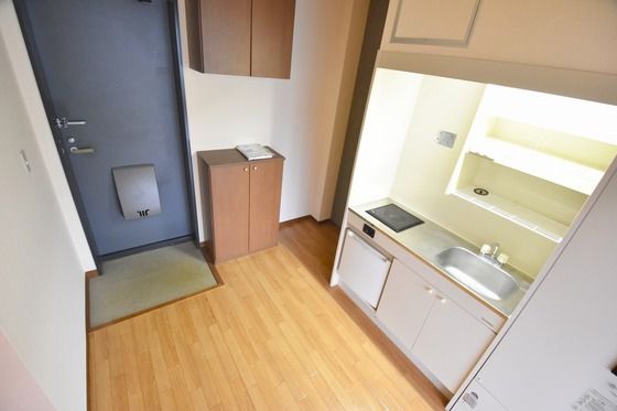 �y���̑������E�X�y�[�X�z�@