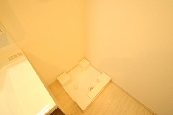 �y���̑��ݔ��z�@