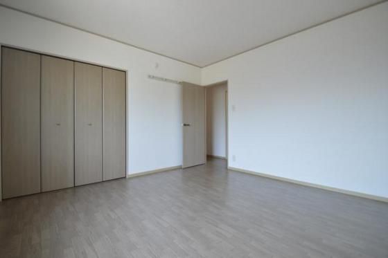 �y���̑������E�X�y�[�X�z�@