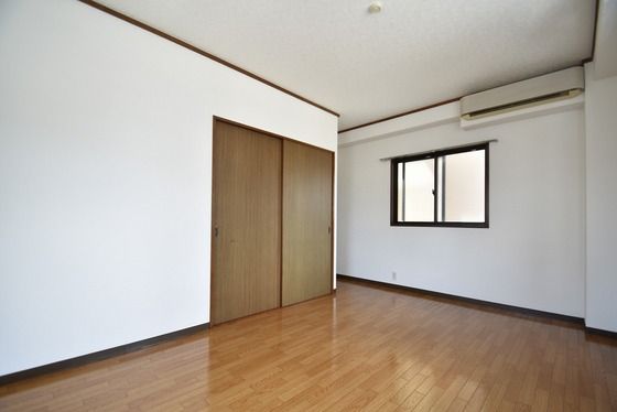 �y���̑������E�X�y�[�X�z�@