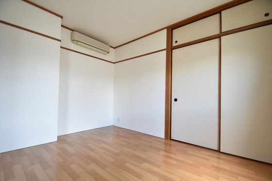 �y���̑������E�X�y�[�X�z�@