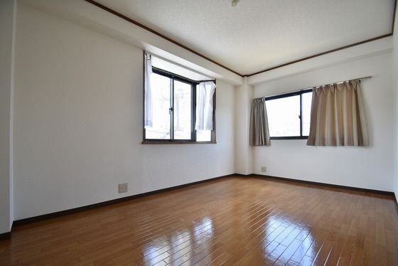 �y���̑������E�X�y�[�X�z�@