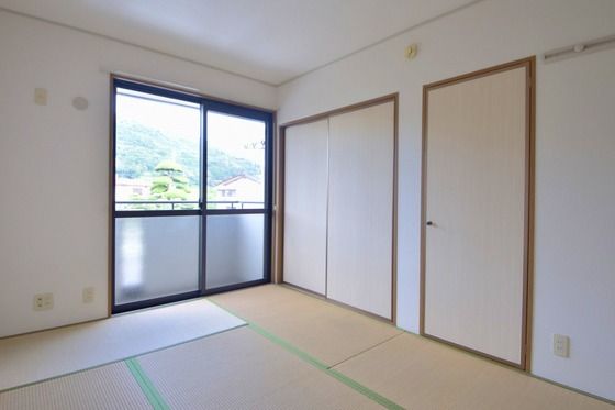 �y���̑������E�X�y�[�X�z�@