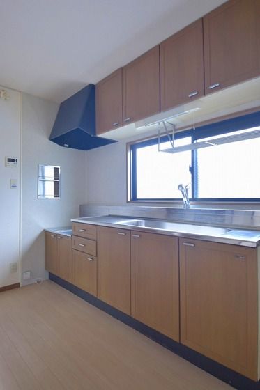 �y�L�b�`���z�@