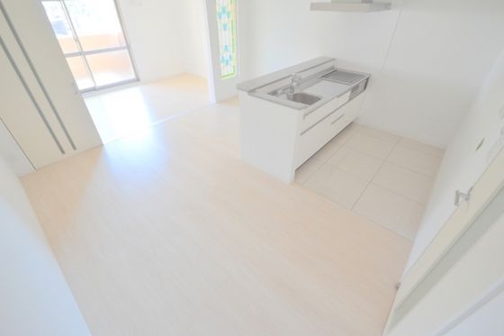 �y�����E���r���O�z�@���r���O11.4��