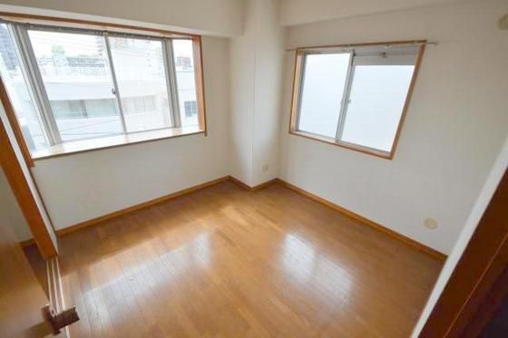 �y���̑������E�X�y�[�X�z�@