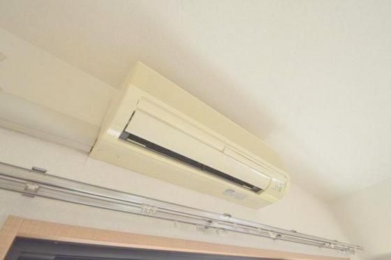 �y���̑��ݔ��z�@