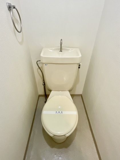 �y�g�C���z�@