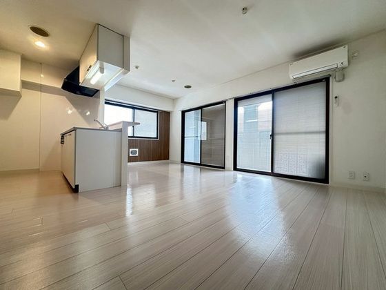 �y�����E���r���O�z�@�����t�����m�x�[�V����1�k�c�j