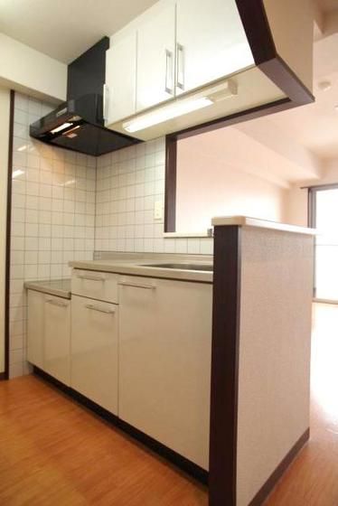 �y�L�b�`���z�@