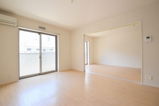 �y���̑������E�X�y�[�X�z�@