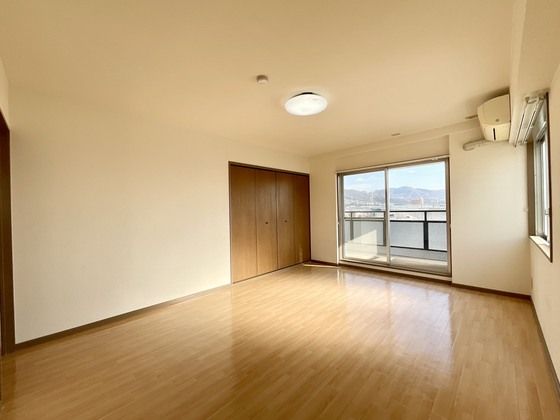 �y���̑������E�X�y�[�X�z�@