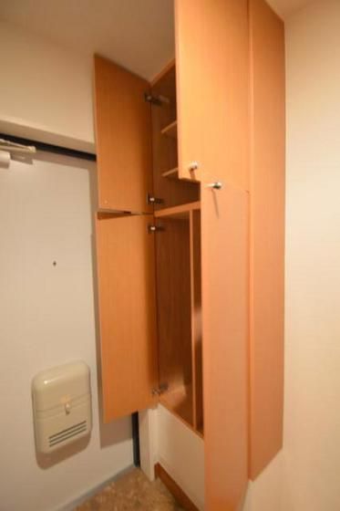 �y���[�z�@�V���[�YBOX