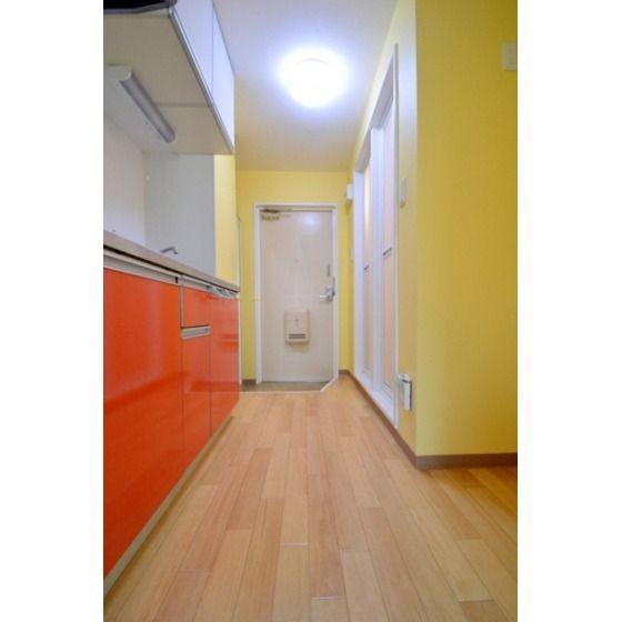 �y���̑������E�X�y�[�X�z�@�L�b�`��3��