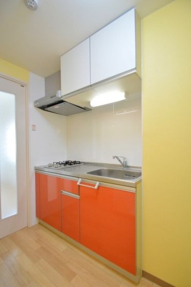 �y�L�b�`���z�@