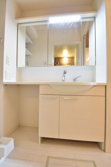 �y���ʏ��z�@