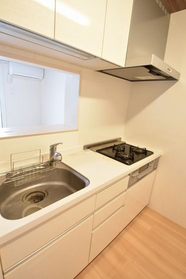 �y�L�b�`���z�@