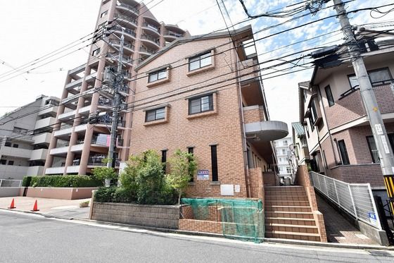 �y�����O�ρz�@