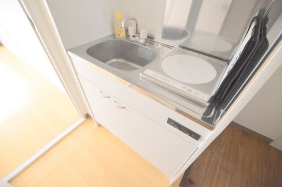 �y�L�b�`���z�@