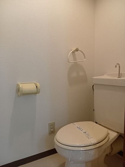 �y�g�C���z�@