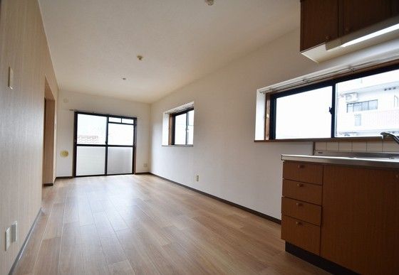 �y���̑������E�X�y�[�X�z�@