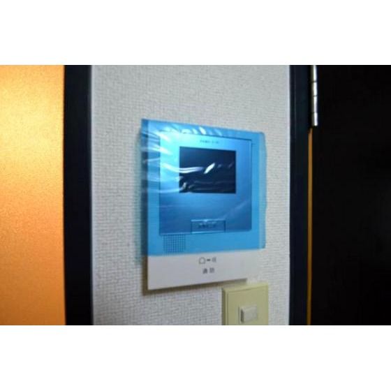 �y�Z�L�����e�B�z�@