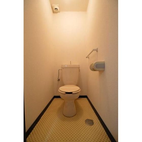 �y�g�C���z�@