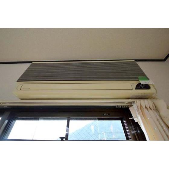 �y���̑��ݔ��z�@�G�A�R��