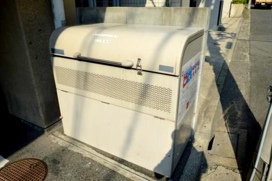 �~�n����p�S�~�̂ď�