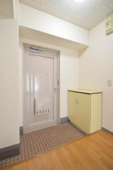 �y���ցz�@���ւ��L���A�V���[�Y�{�b�N�X�t��