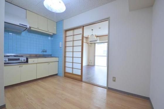 �y���̑������E�X�y�[�X�z�@