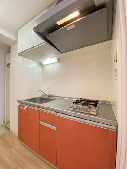 �y�L�b�`���z�@