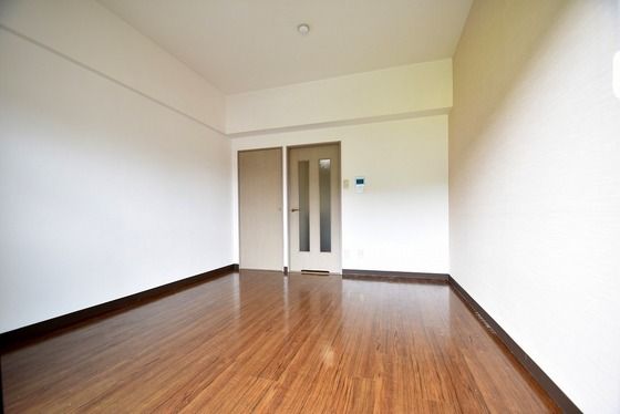 �y���̑������E�X�y�[�X�z�@