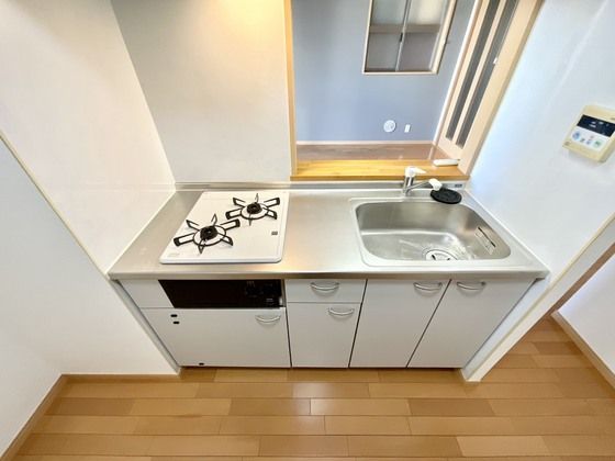 �y�L�b�`���z�@