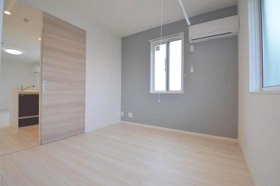 �y���̑������E�X�y�[�X�z�@