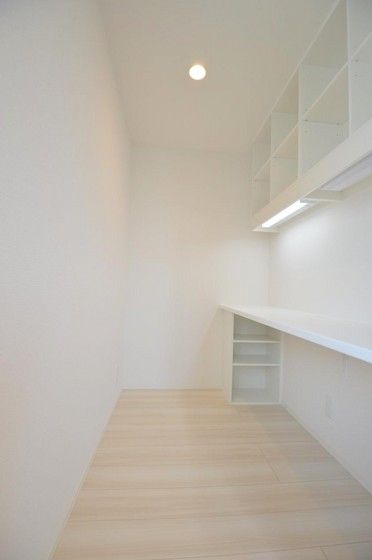 �y���̑��z�@���[�L���O�X�y�[�X