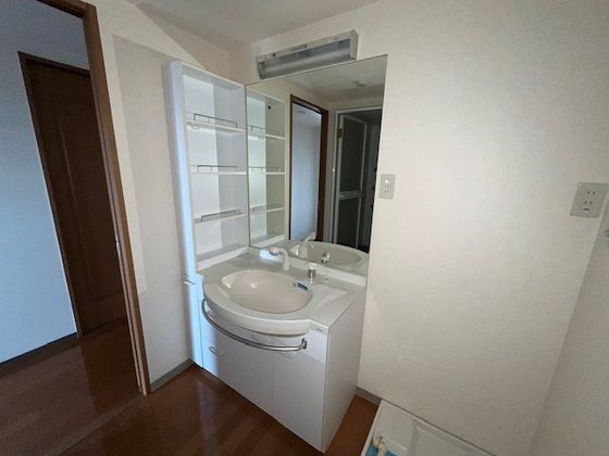 �y���ʏ��z�@