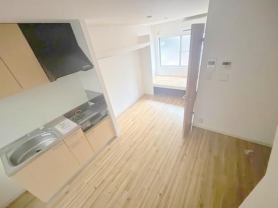 �y���̑������E�X�y�[�X�z�@