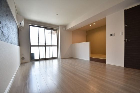 �y���̑������E�X�y�[�X�z�@